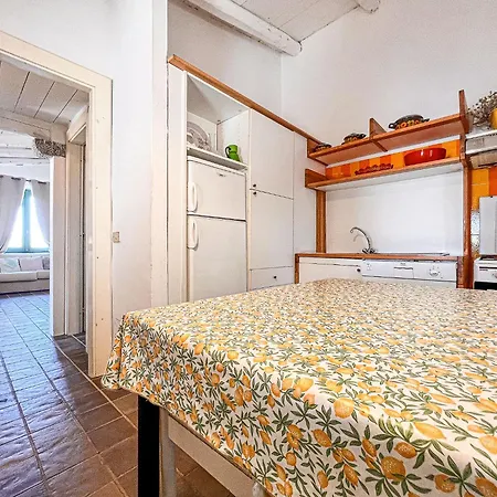Maison De Pierre Holiday home *