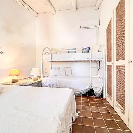 Maison De Pierre Holiday home *